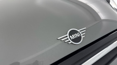 MINI Hatchback 1.5 Cooper Classic 3dr Auto Petrol Hatchback